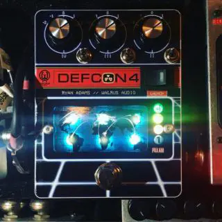 Pics of Walrus Audio / Ryan Adam collaborative pedal DEFCON4 emerege